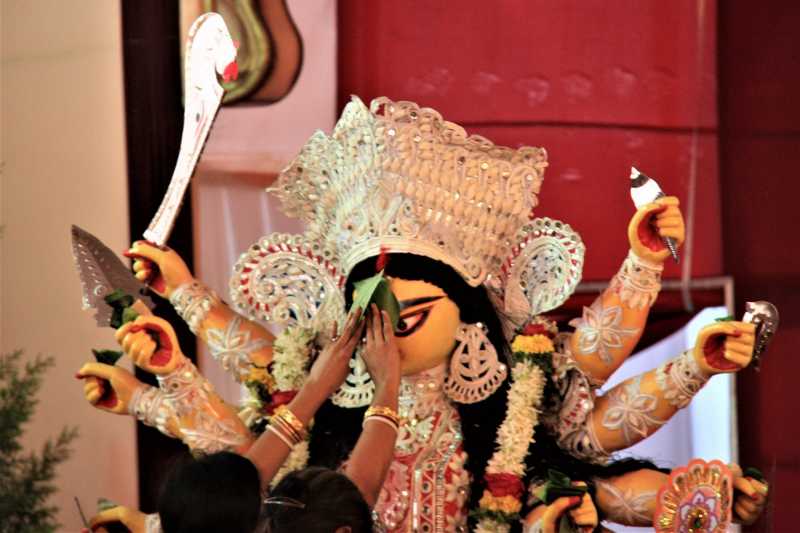 Sindur Khela For Women #NoConditionsApply - I Share