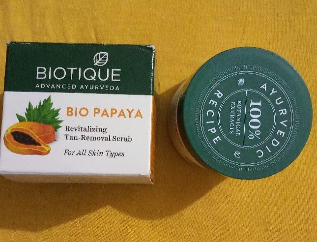 Soak In The Summer Sun With Biotique.