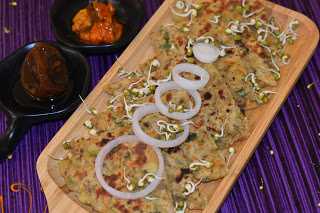 Sprouted Moong Paratha