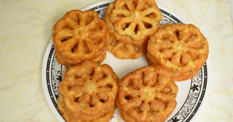 Sugar Free & Eggless Rose Cookies