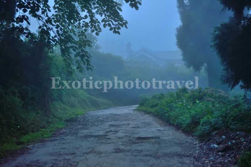 Takdah, A Land Covered In Mist And Fog - EXOTIC PHOTO TRAVEL