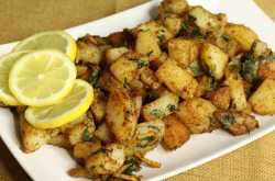 Tempting Food of the Week : Aaloo Chaat Delhi