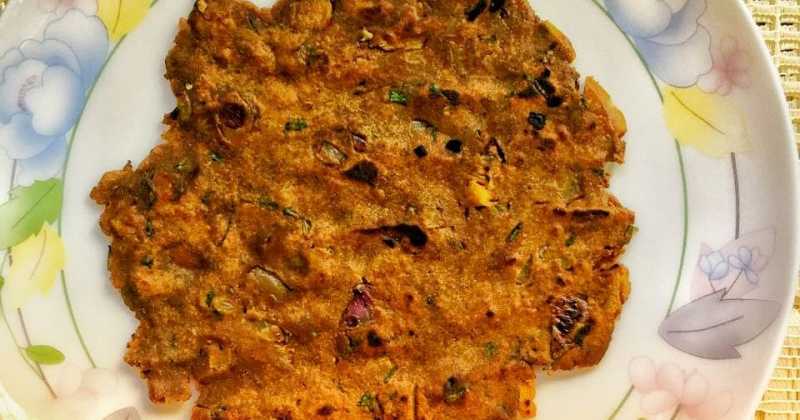 Thalipeeth / Multigrain Pancake