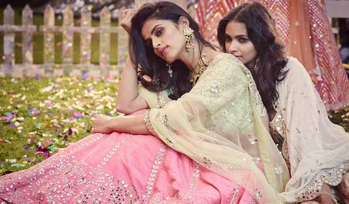 The Celebratory Finale Of Abhinav Mishra’s ‘Wildflowers’ Spring Couture 2019! | Weddingplz