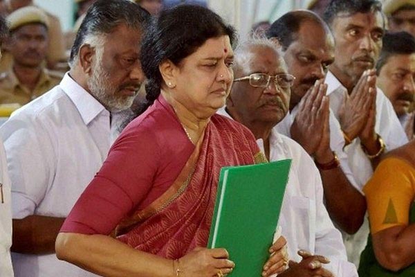 The Enthronement Of Sasikala As CM Will Be A Huge Slap To Democracy In TN