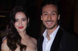 Tiger arrives in Mumbai with Chaufer, Girlfriend gets \