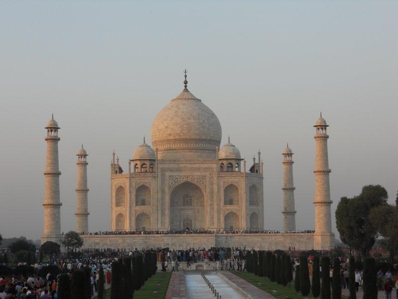 Top 10 Must See Places In Agra