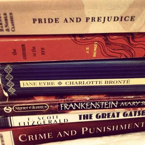 Top 5 Classics That Every Literature Lover Must Read - StarWords India