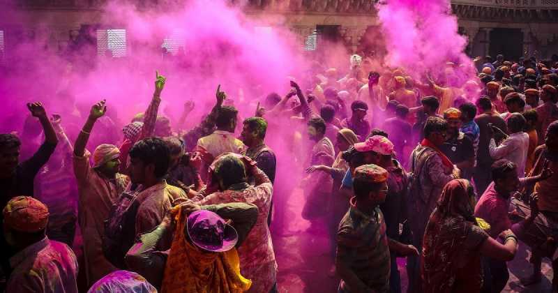 Top 5 Places To Enjoy Your Holi This Season