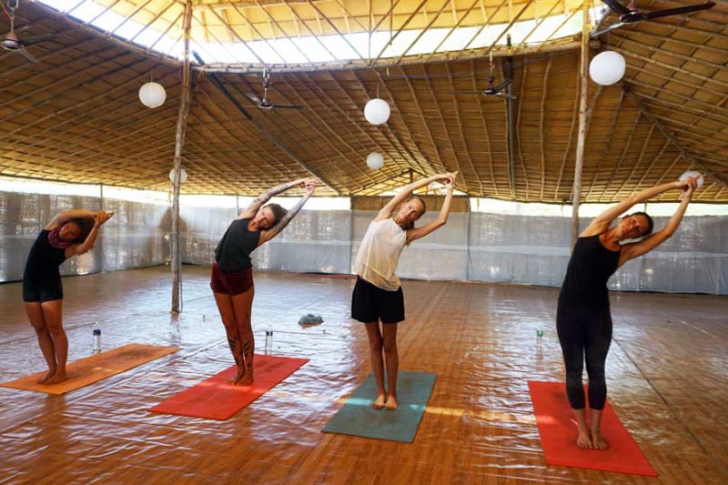 Yoga Poses To Remove Chronic Pain - Yoga Teacher Training