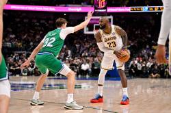 Dallas Mavericks Vs LA Lakers Preview: Starting Lineups Tonight, Betting Tips And Game Prediction (Feb. 12) | 2025-26 NBA Season