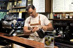 Dushyant Singh: A Jaipur Founder Shaking Up India’s Coffee Scene | Let's Expresso