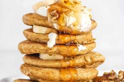 Healthy Oatmeal Banana Pancakes