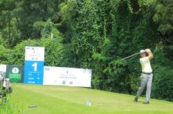 Manu Gandas Posts 66 For Clubhouse Lead On Day One Of Trident Open 2025