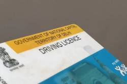 MoRTH Warns Drivers, Update Mobile Numbers On Driving Licence