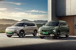 New Kia Carens Clavis EV Bookings Underway